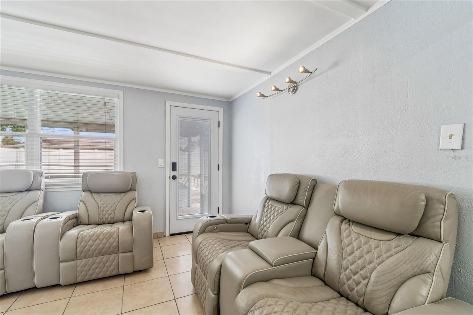 Listing photo id 21 for 7705 Jackson Springs Road