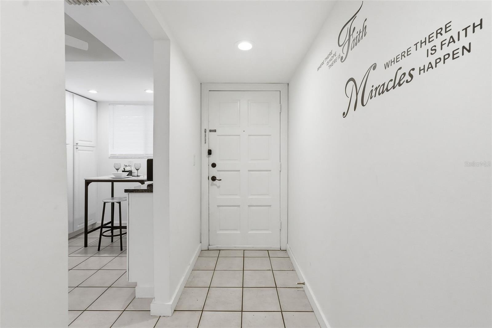 Image 3 of 33 For 6340 Newtown Circle 40a2