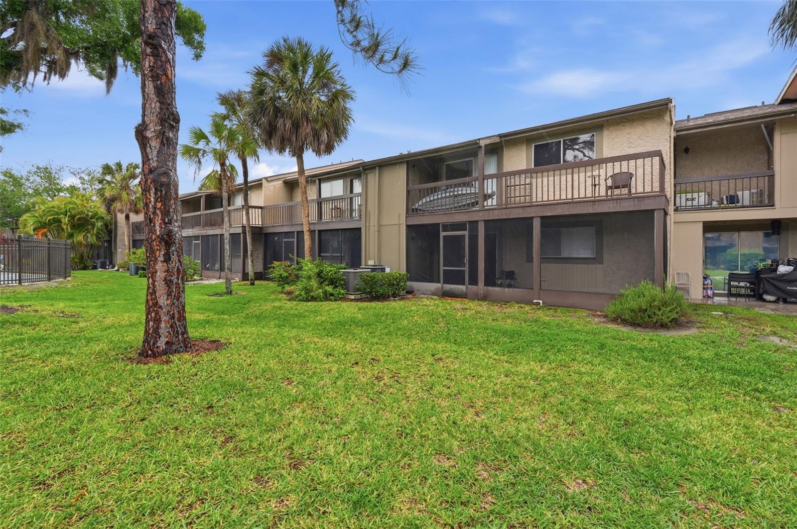 Image 31 of 33 For 6340 Newtown Circle 40a2