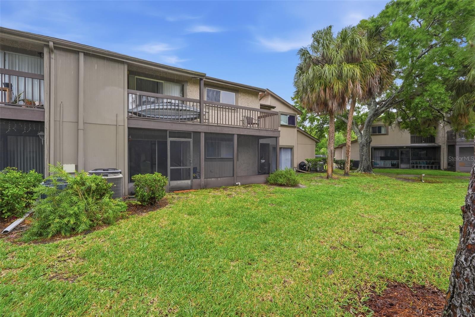 Image 32 of 33 For 6340 Newtown Circle 40a2