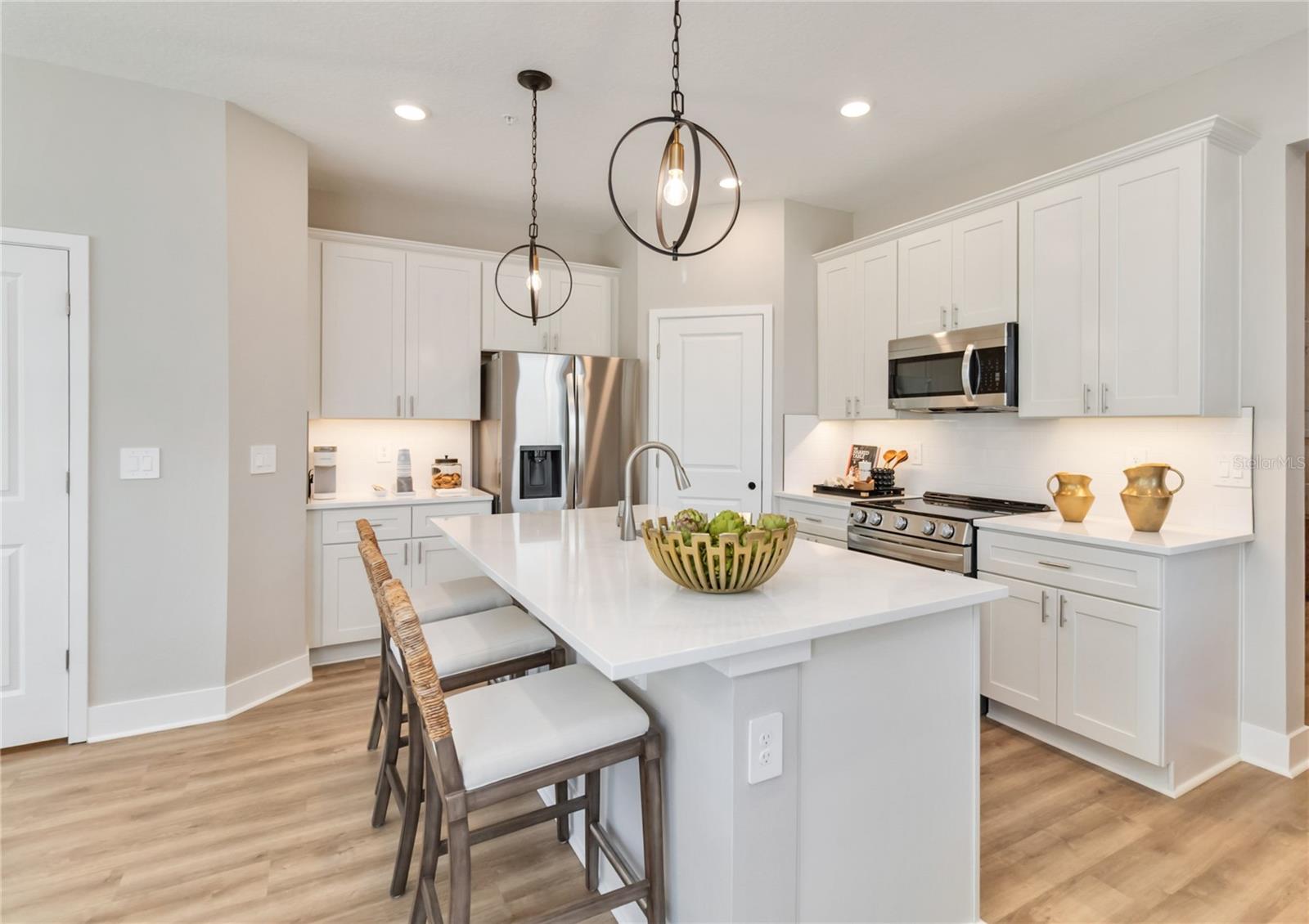 Image 7 of 32 For 1129 Orange Trailside Way