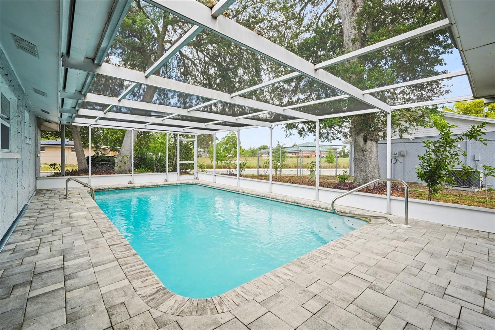 Image 26 of 32 For 11828 Bingham Drive