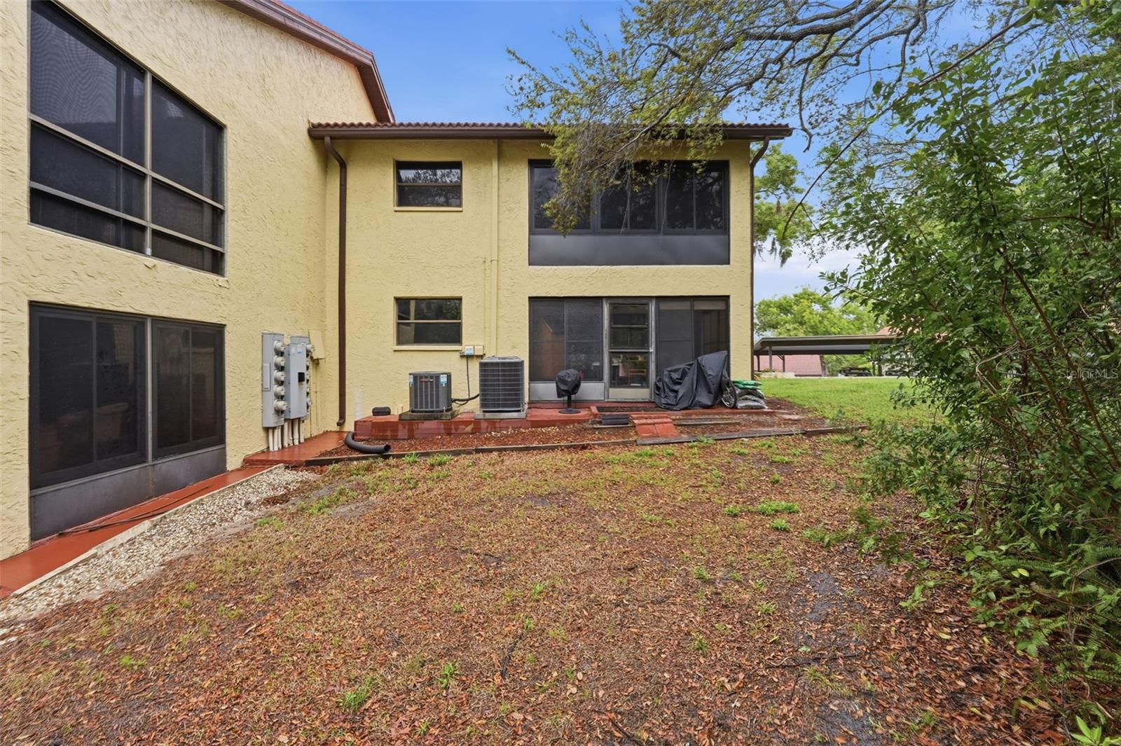 Image 31 of 37 For 7650 Forest Trail 6