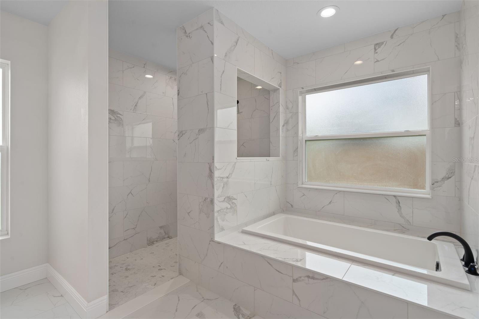 Image 29 of 55 For 10128 Noddy Tern Road