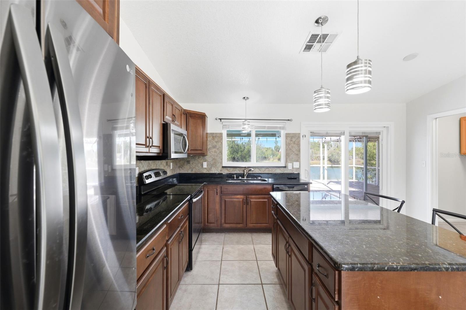 Image 21 of 94 For 3243 Azalea Drive