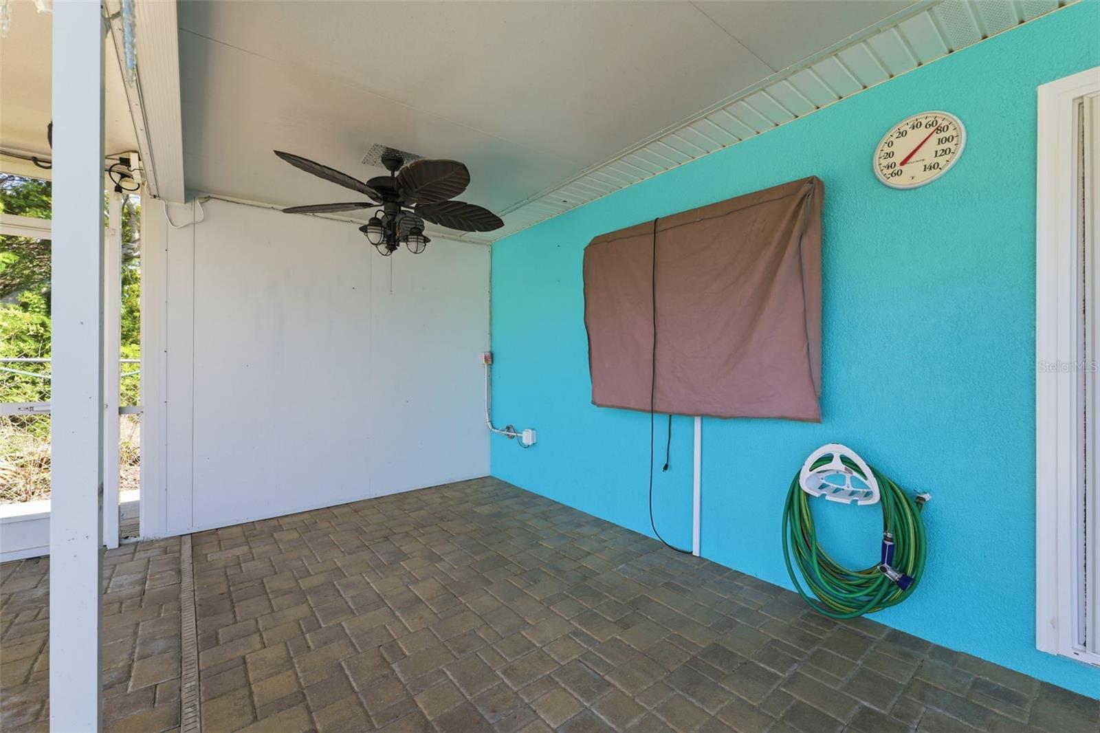 Image 43 of 94 For 3243 Azalea Drive