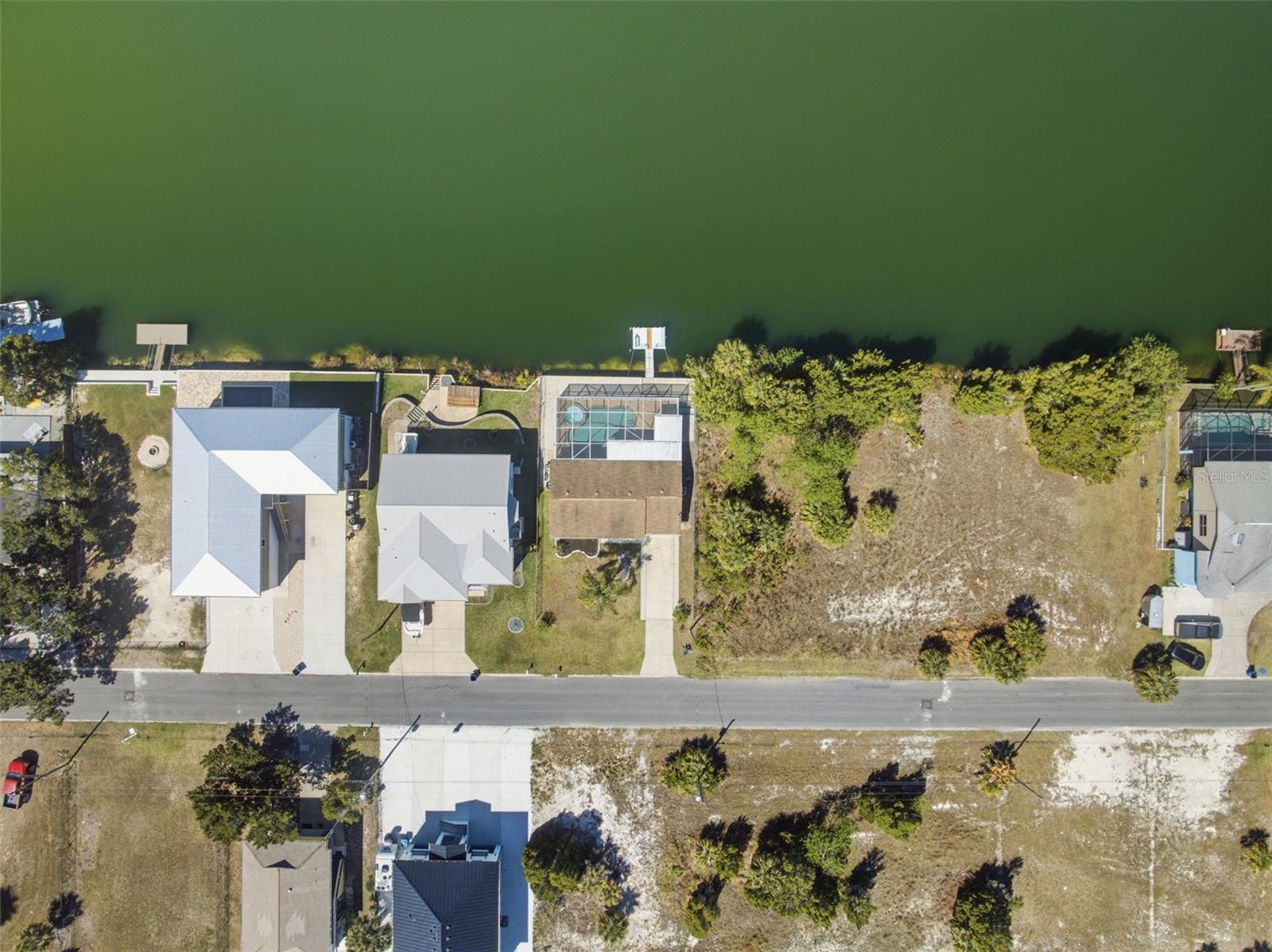 Image 62 of 94 For 3243 Azalea Drive