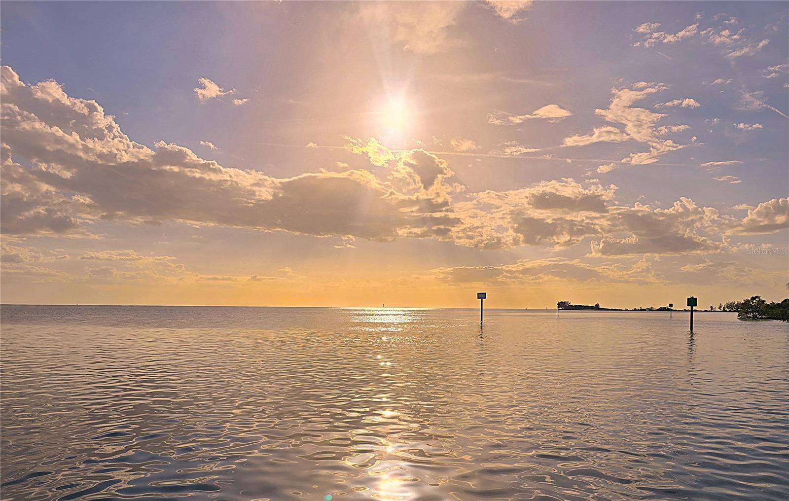 Image 84 of 94 For 3243 Azalea Drive