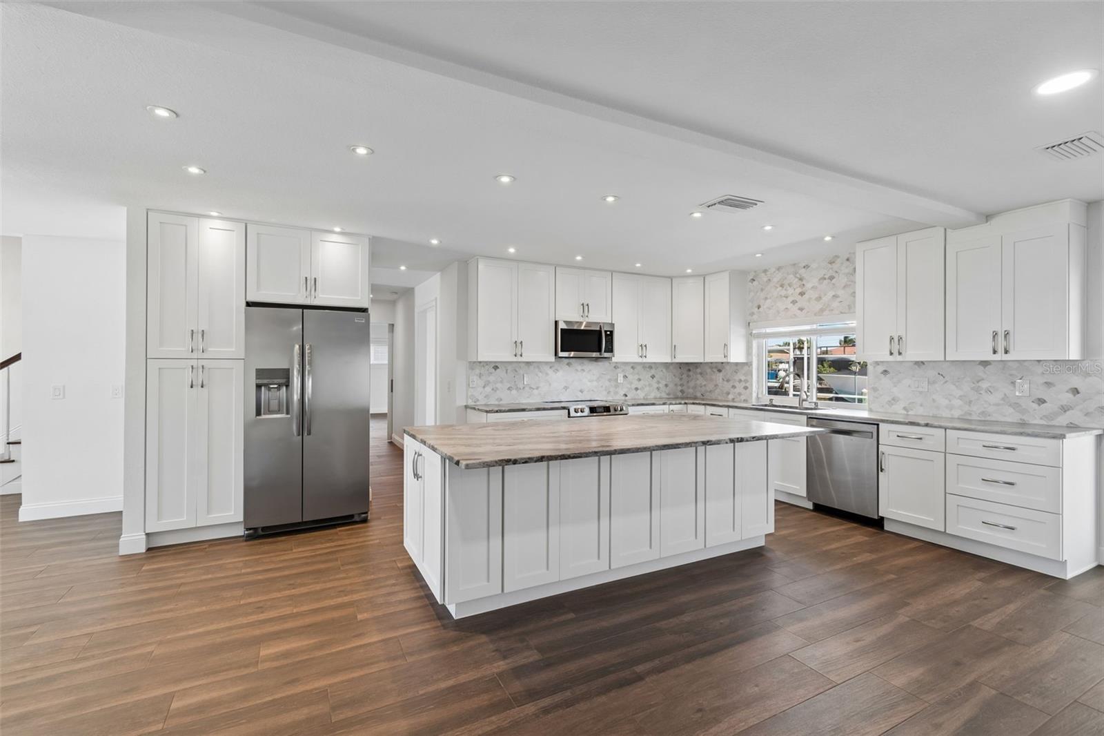 Image 26 of 100 For 8034 Brighton Drive