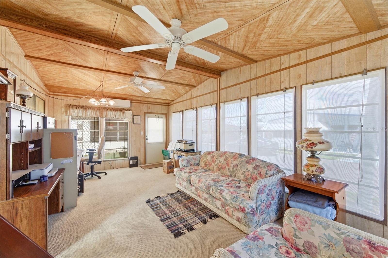 Image 12 of 73 For 2101 Kona Dr