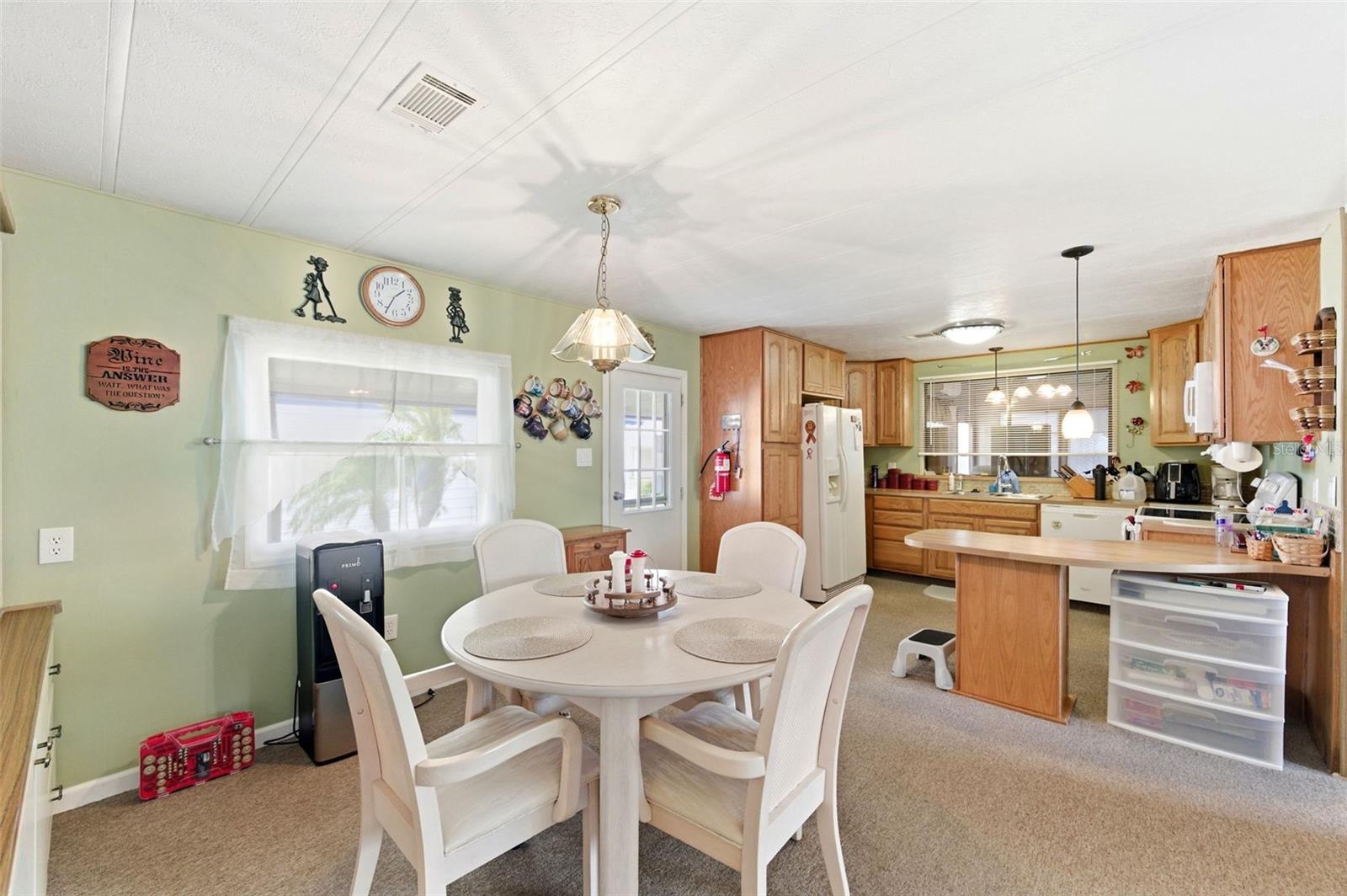 Image 18 of 73 For 2101 Kona Dr