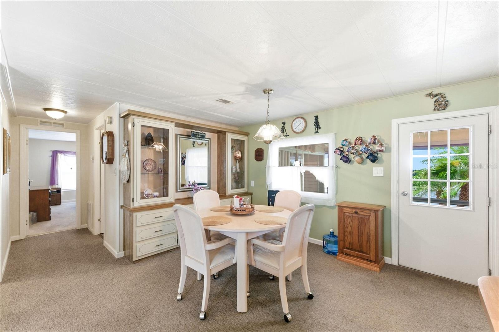 Image 21 of 73 For 2101 Kona Dr