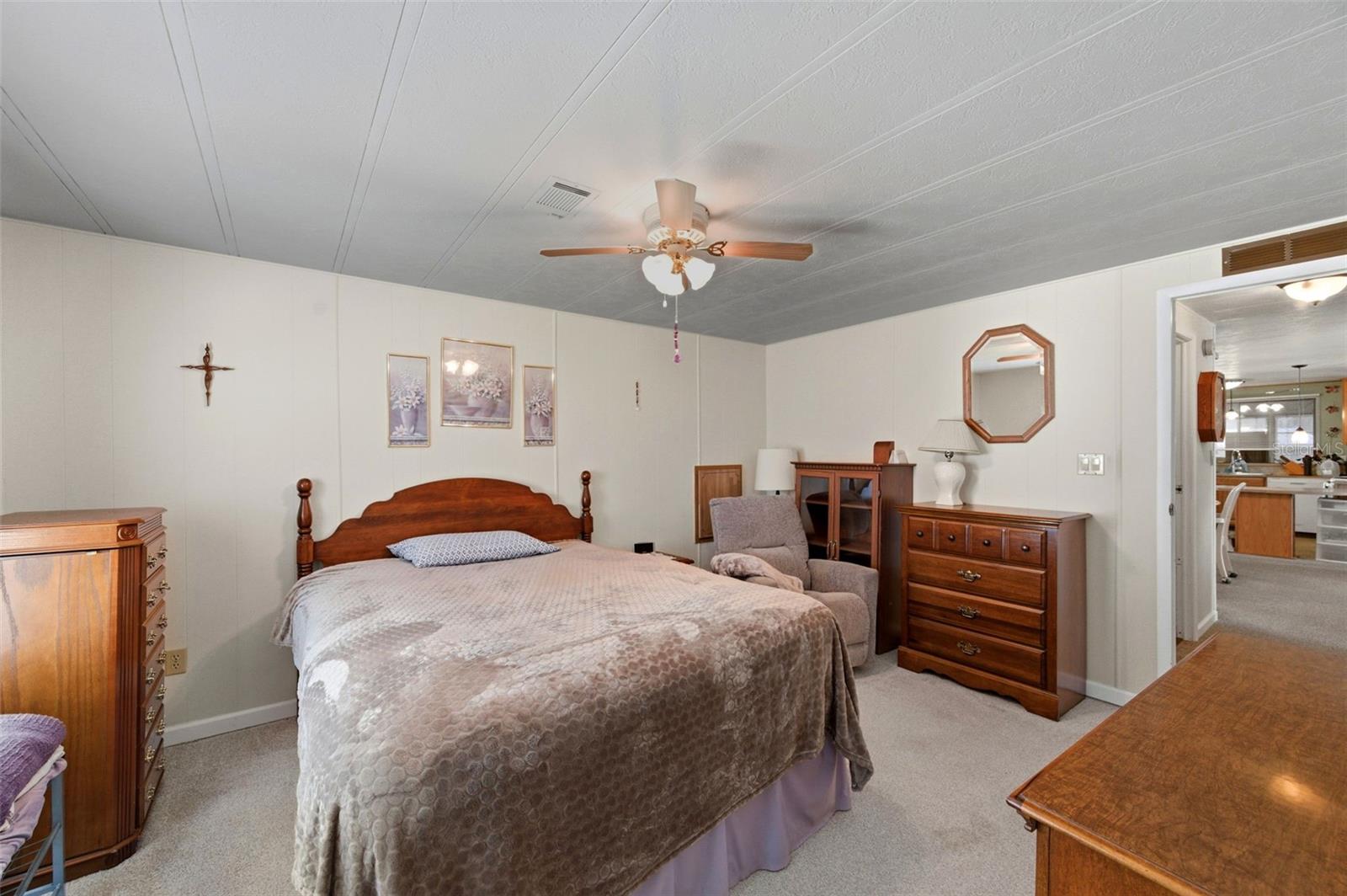 Image 30 of 73 For 2101 Kona Dr