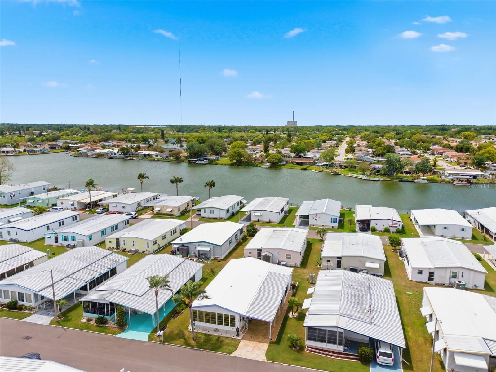 Image 54 of 73 For 2101 Kona Dr