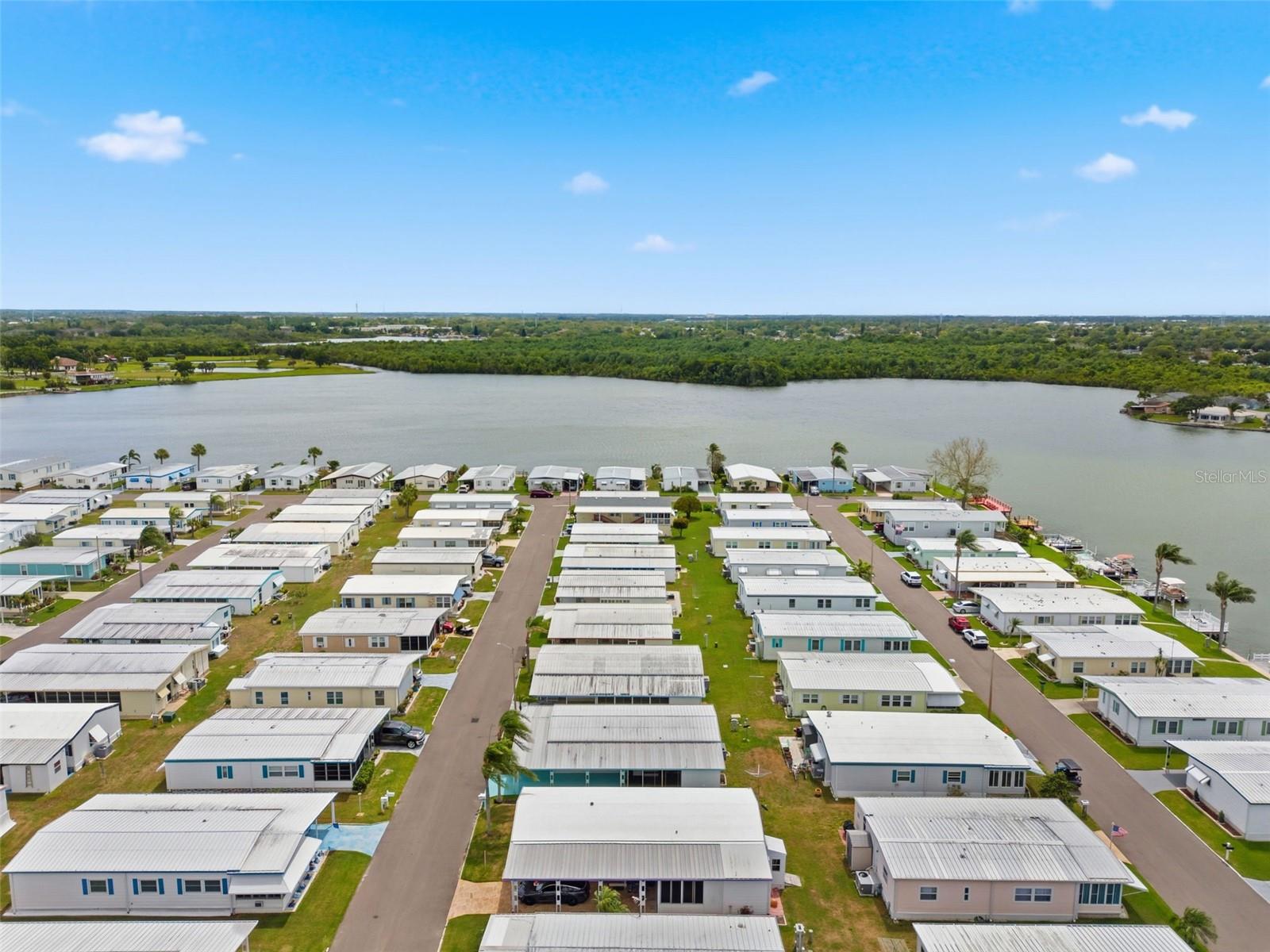 Image 63 of 73 For 2101 Kona Dr