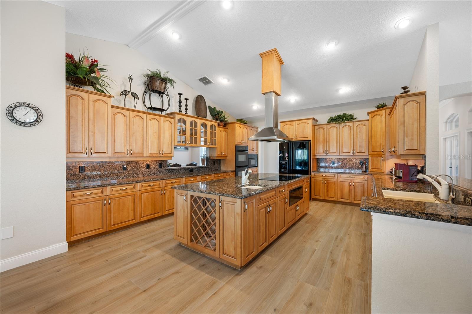 Listing photo id 30 for 11939 Pasco Trails Boulevard