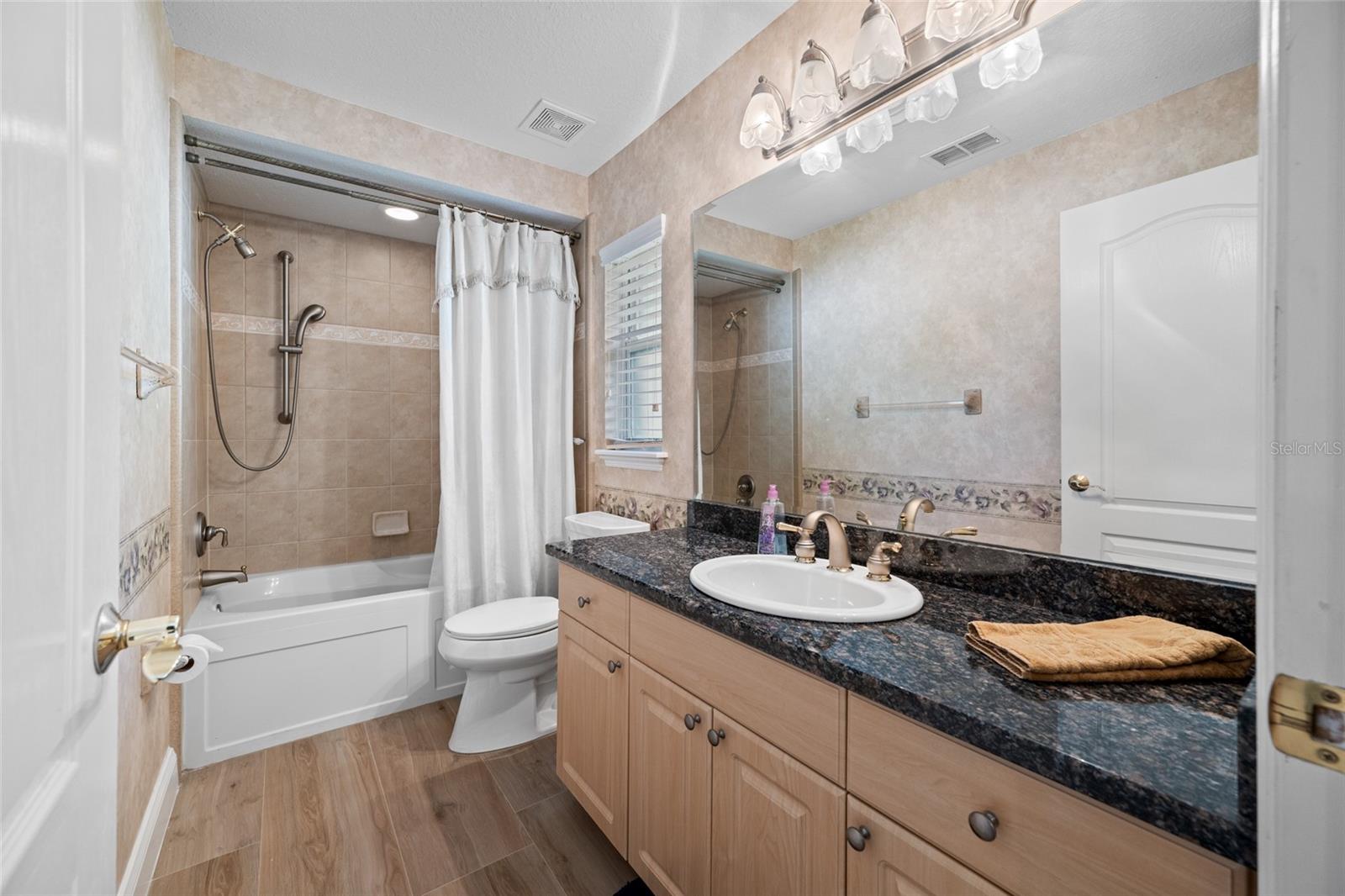 Listing photo id 44 for 11939 Pasco Trails Boulevard