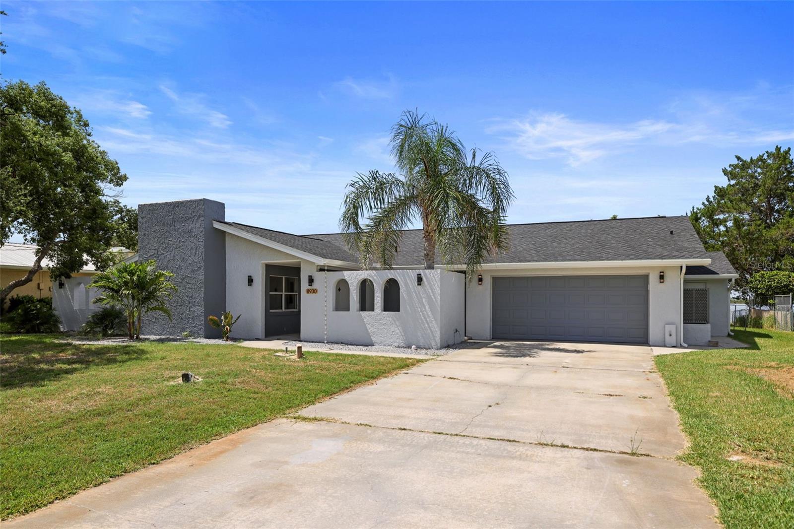 Listing photo id 35 for 11930 Bayshore Drive