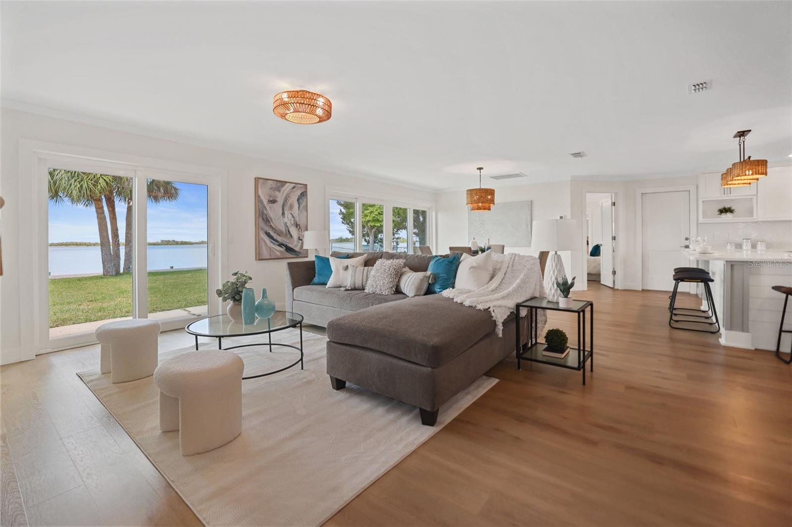 Listing photo id 56 for 11930 Bayshore Drive