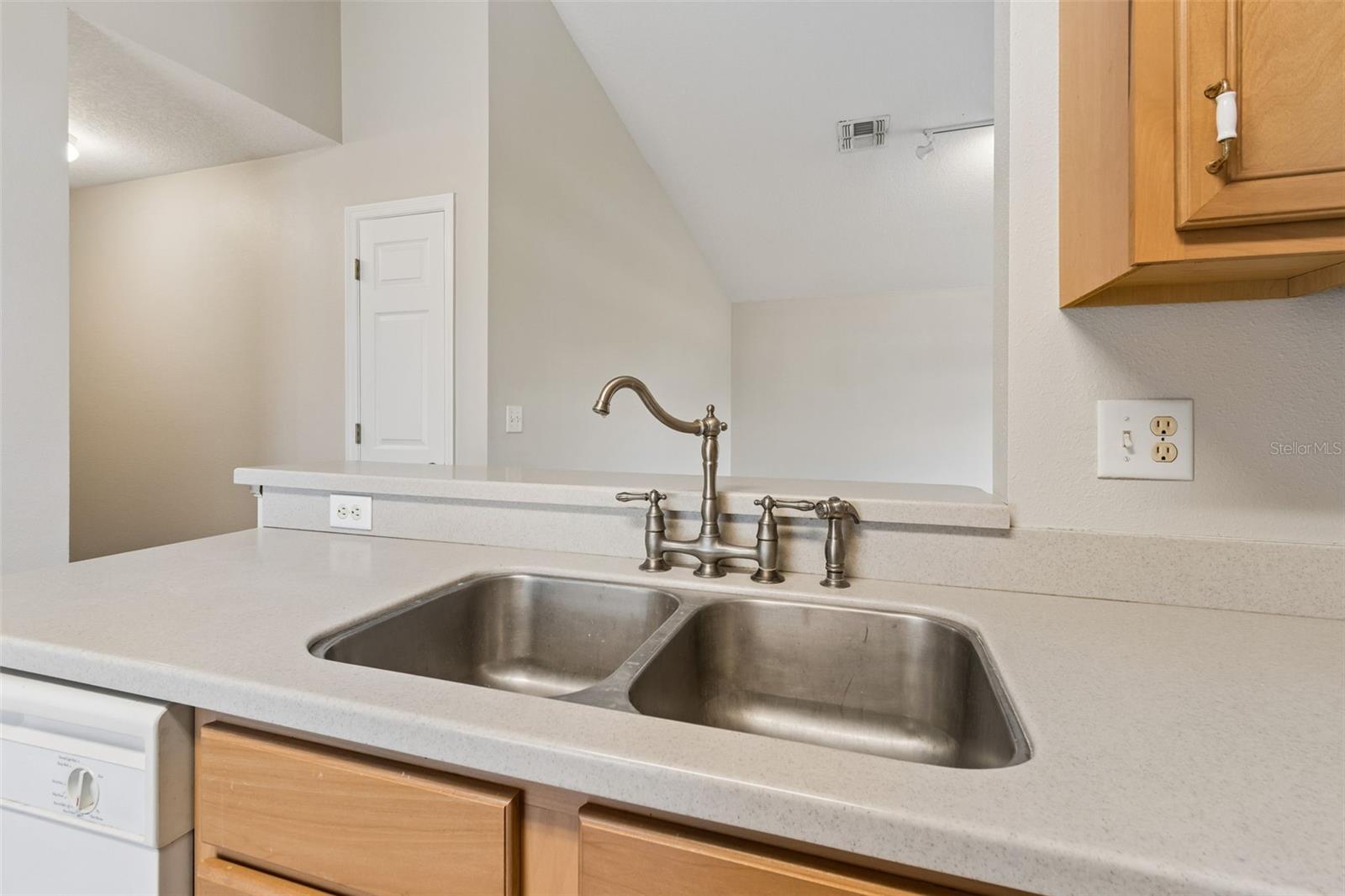 Image 18 of 58 For 4631 Eagle Ranch Drive