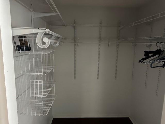 Image 6 of 20 For 708 Wideview Avenue