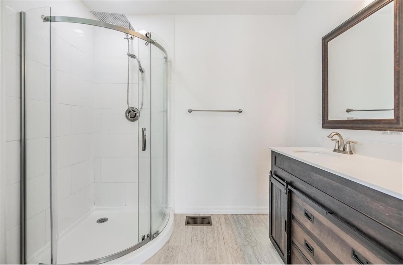 Image 8 of 16 For 1264 Pierce Street