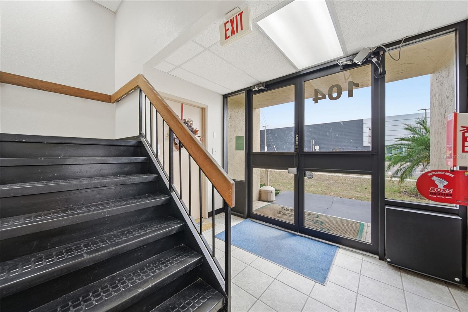 Image 5 of 25 For 104 Fowler Avenue