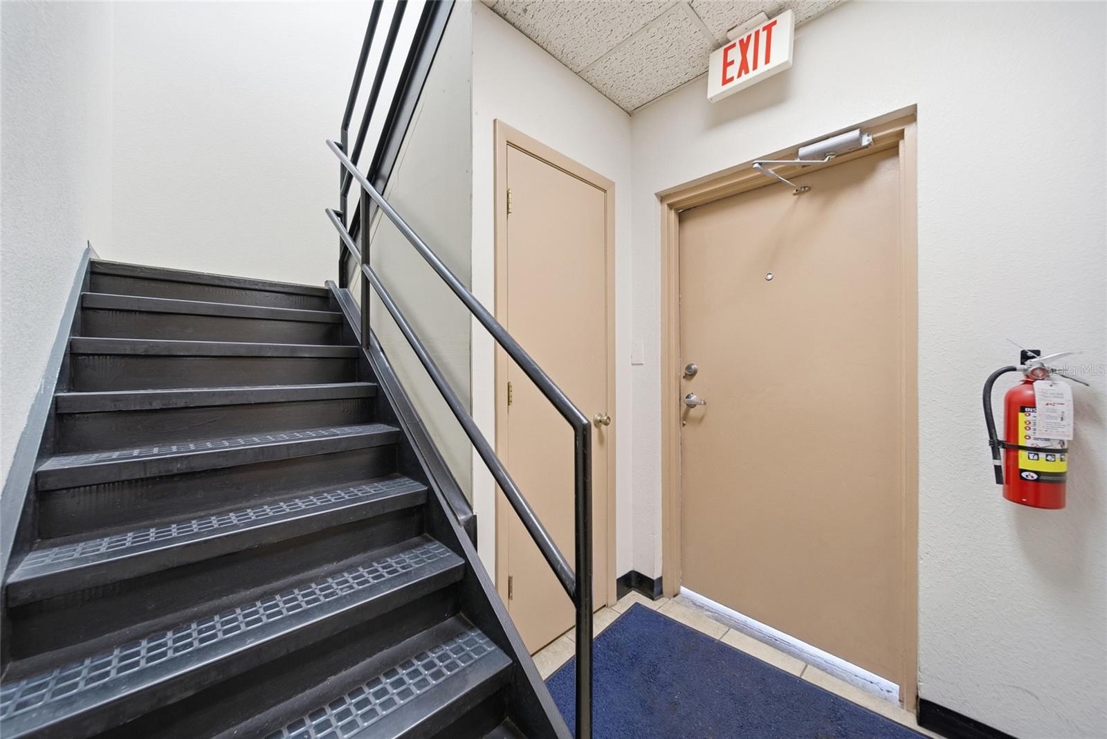 Image 9 of 25 For 104 Fowler Avenue