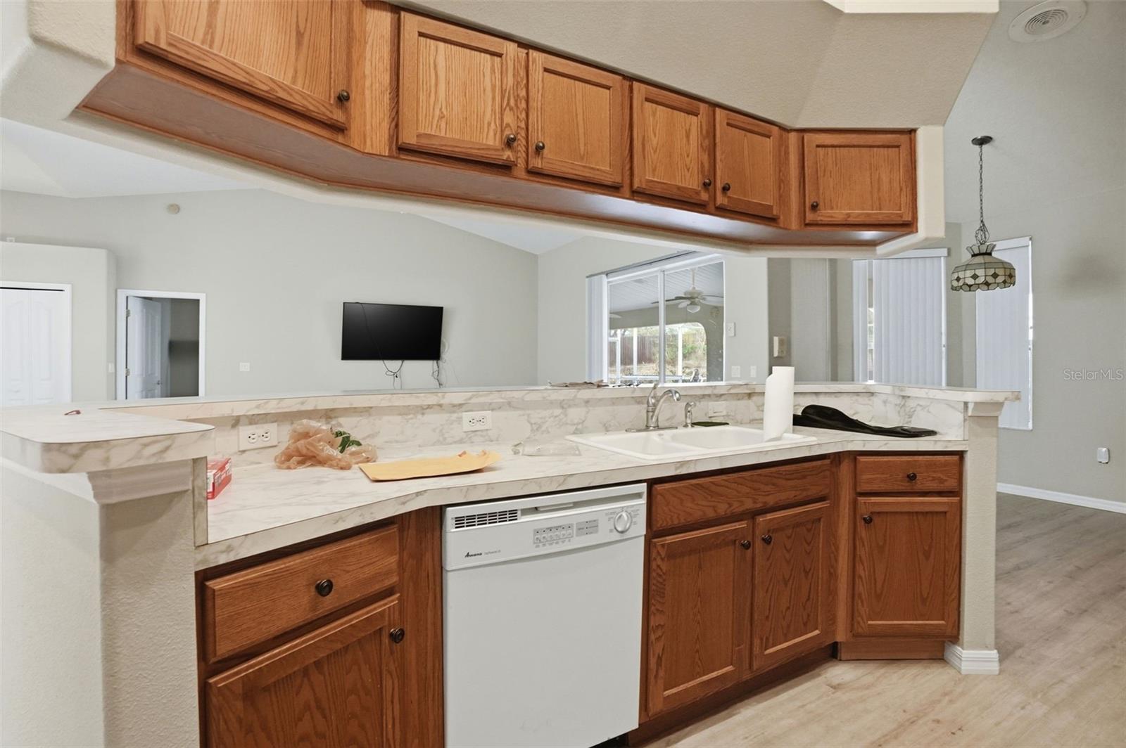 Image 13 of 60 For 8038 Madrid Road