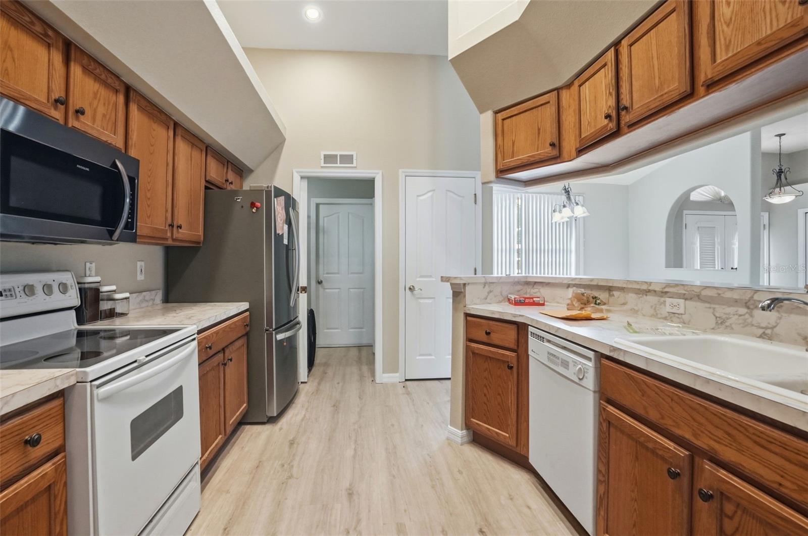 Image 15 of 60 For 8038 Madrid Road