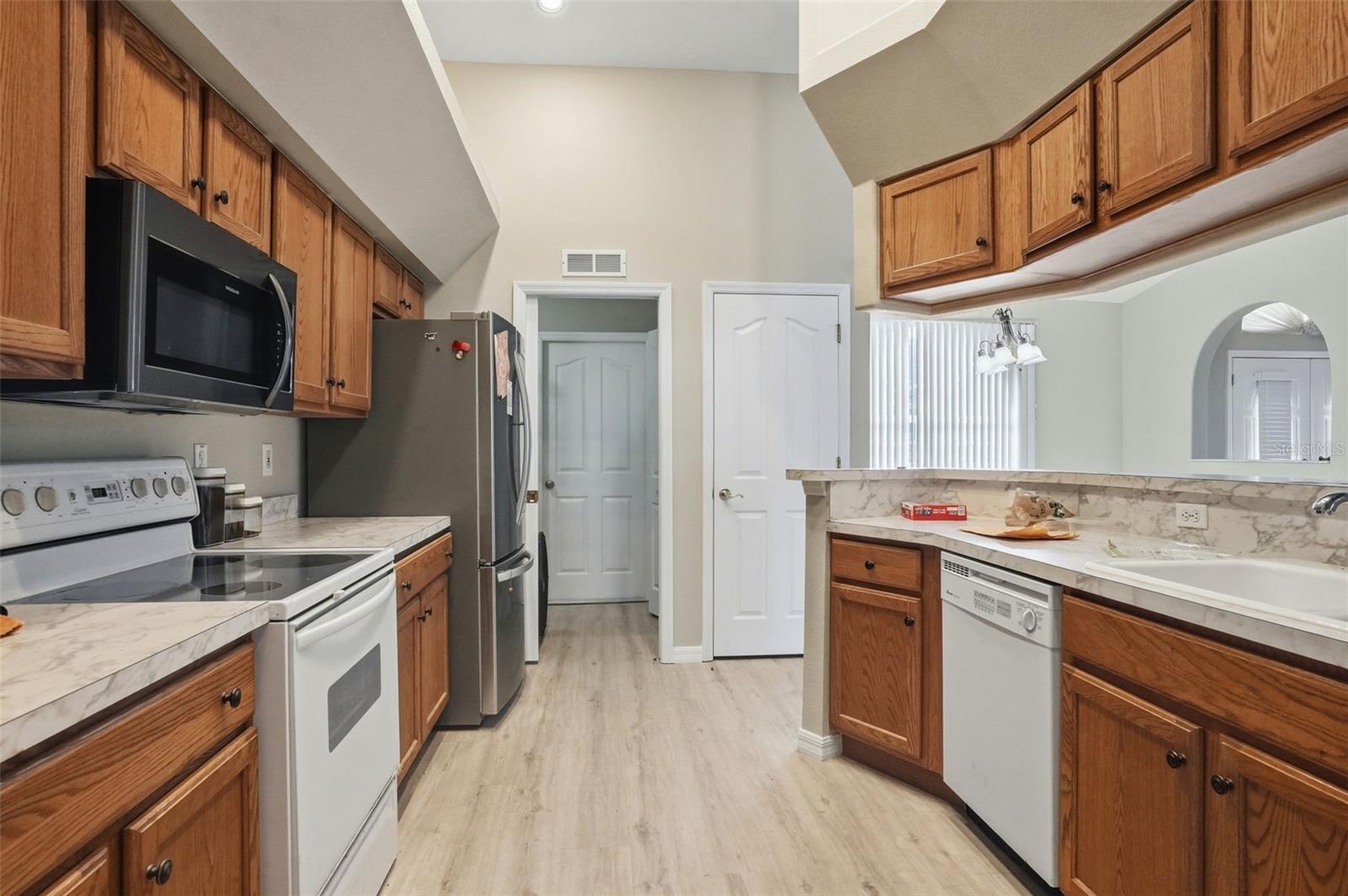 Image 24 of 60 For 8038 Madrid Road