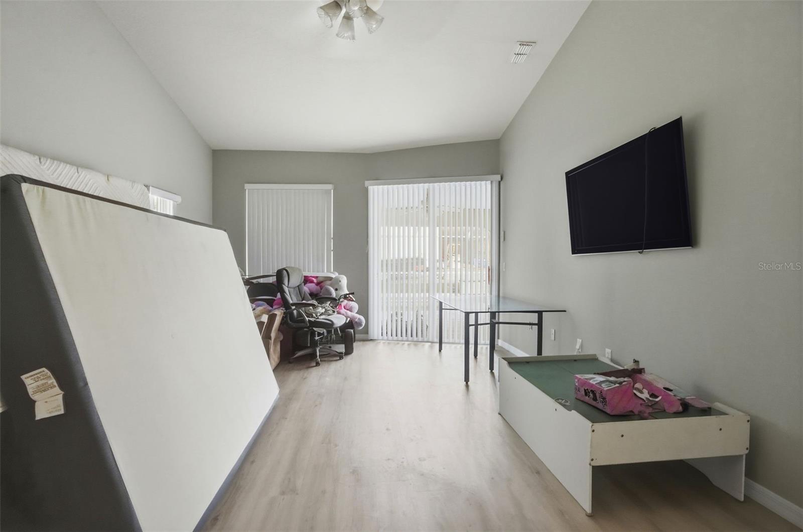 Image 32 of 60 For 8038 Madrid Road