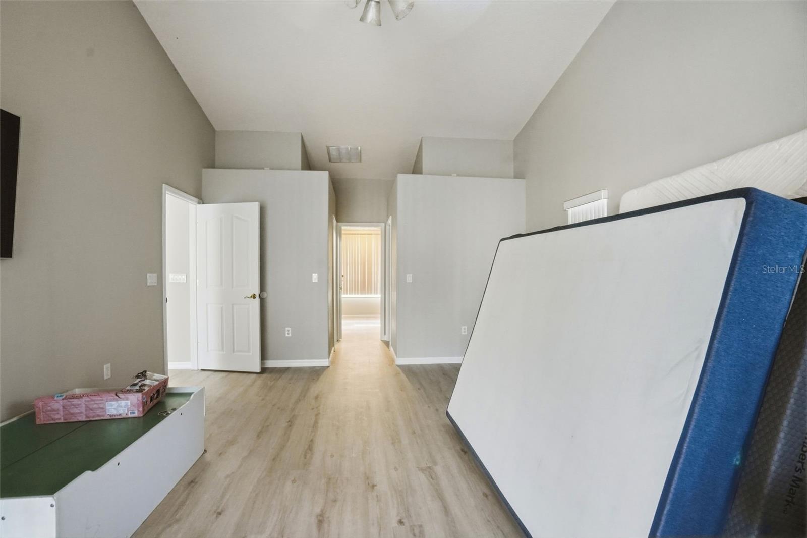 Image 33 of 60 For 8038 Madrid Road