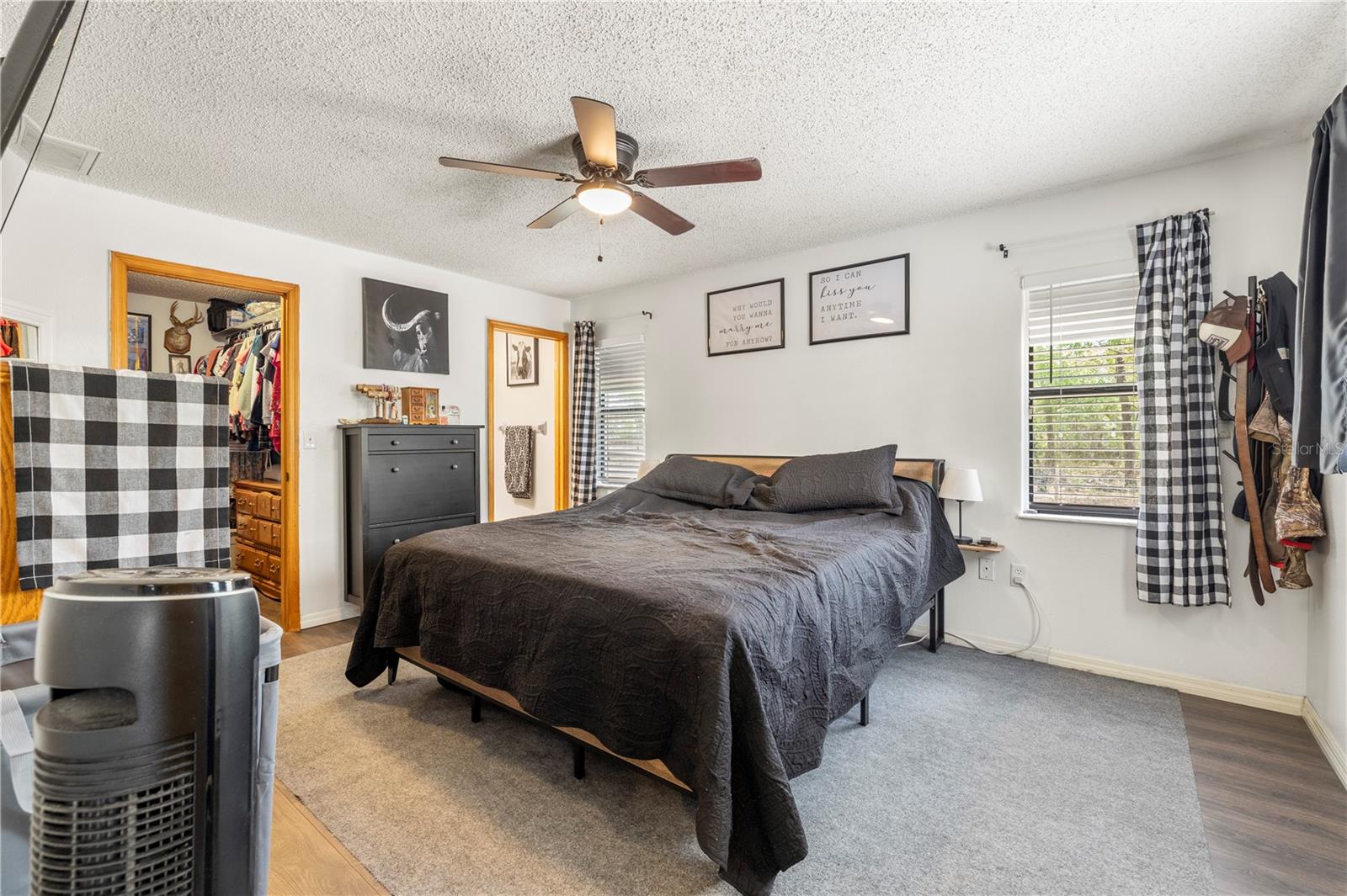 Image 14 of 50 For 16620 Kerry Hills Lane