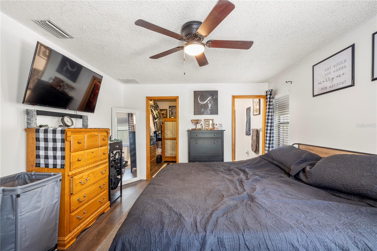 Image 15 of 50 For 16620 Kerry Hills Lane