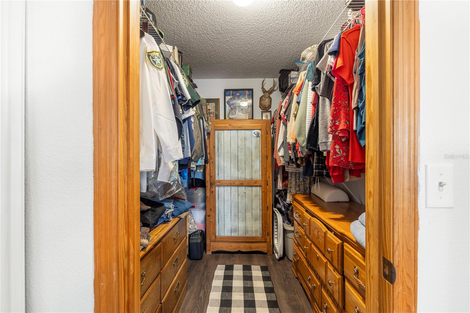 Image 18 of 50 For 16620 Kerry Hills Lane