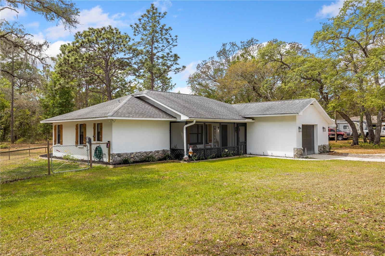 Image 31 of 50 For 16620 Kerry Hills Lane