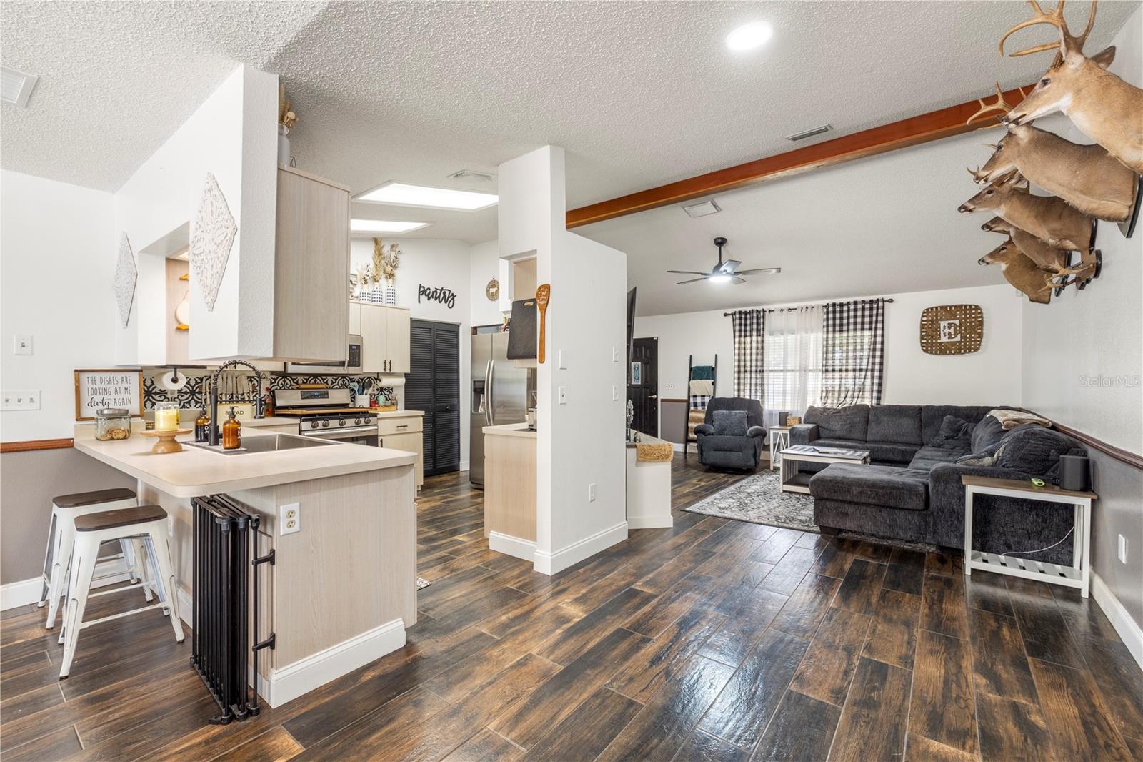 Image 8 of 50 For 16620 Kerry Hills Lane