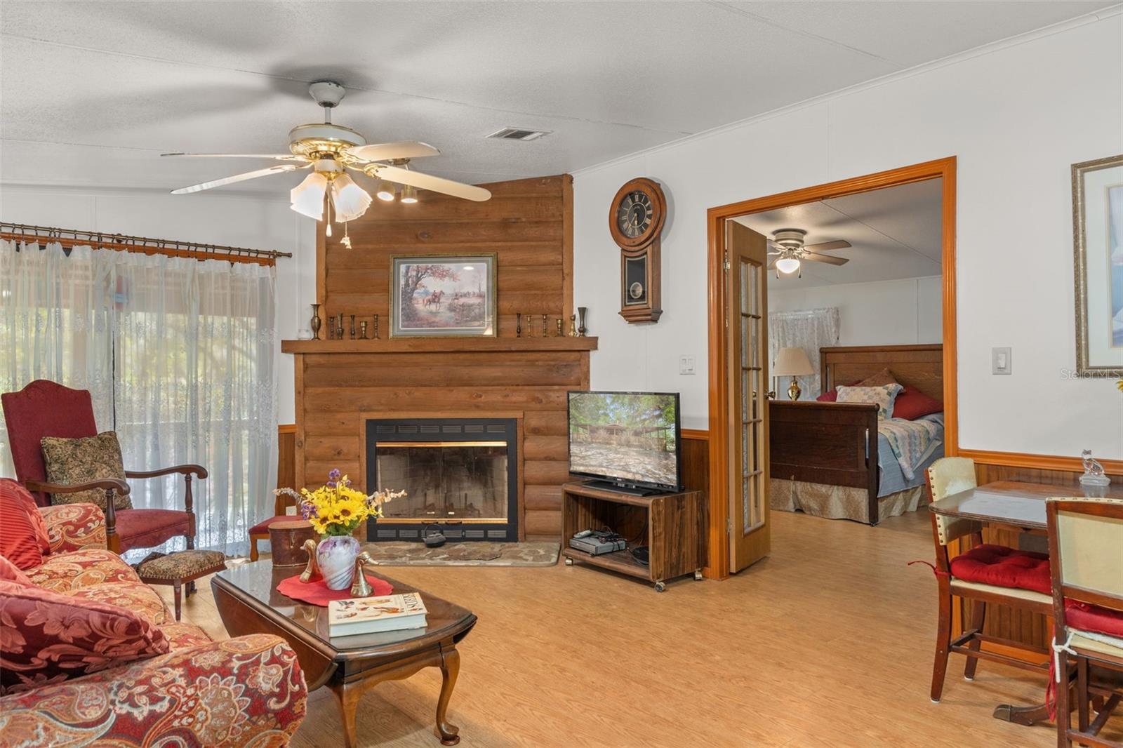 Image 17 of 39 For 2414 186th Court