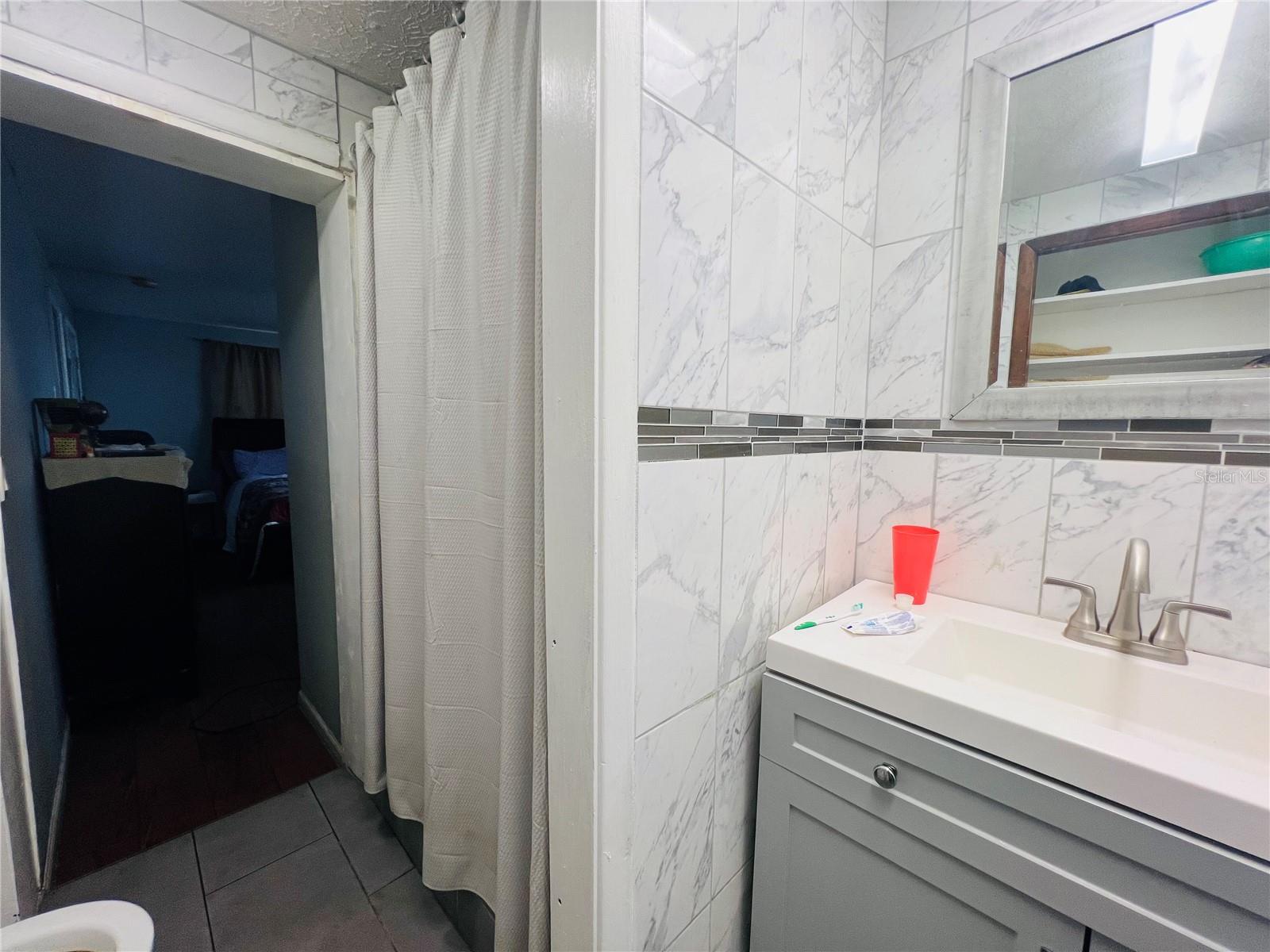 Image 12 of 25 For 5543 Moog Road