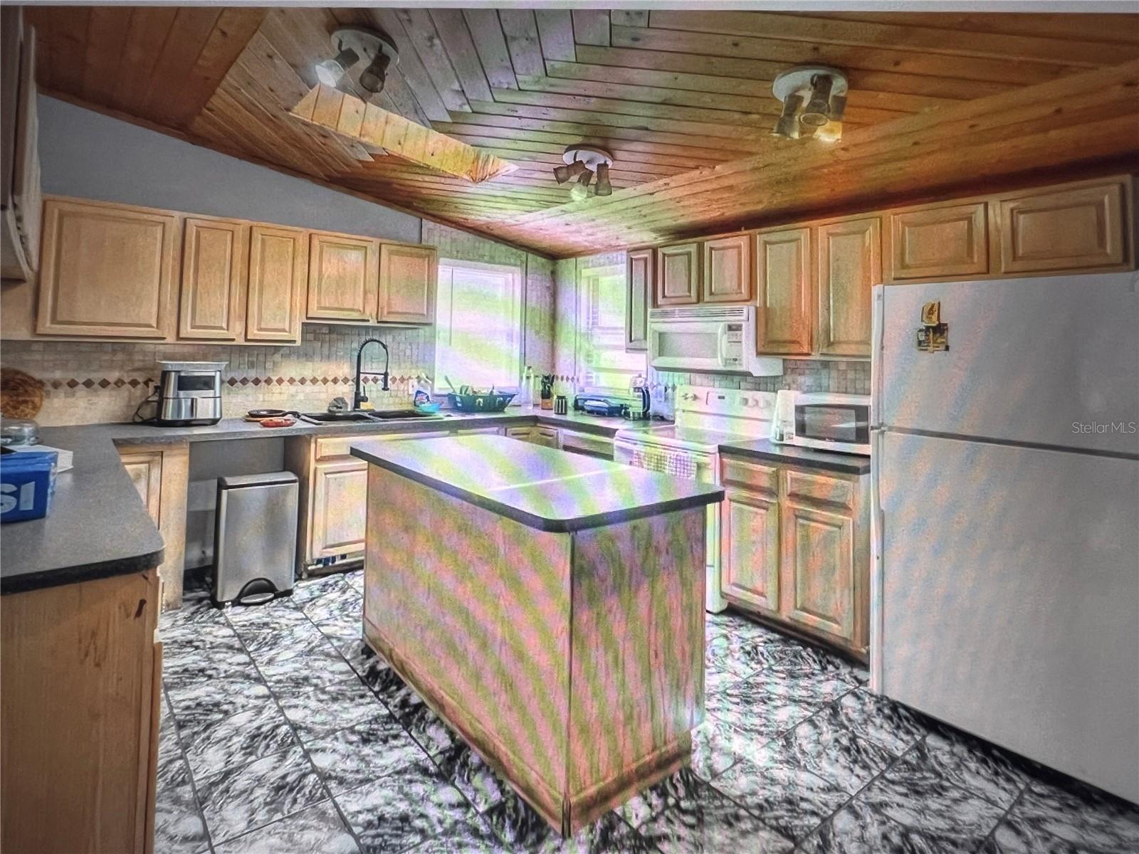 Image 23 of 25 For 5543 Moog Road