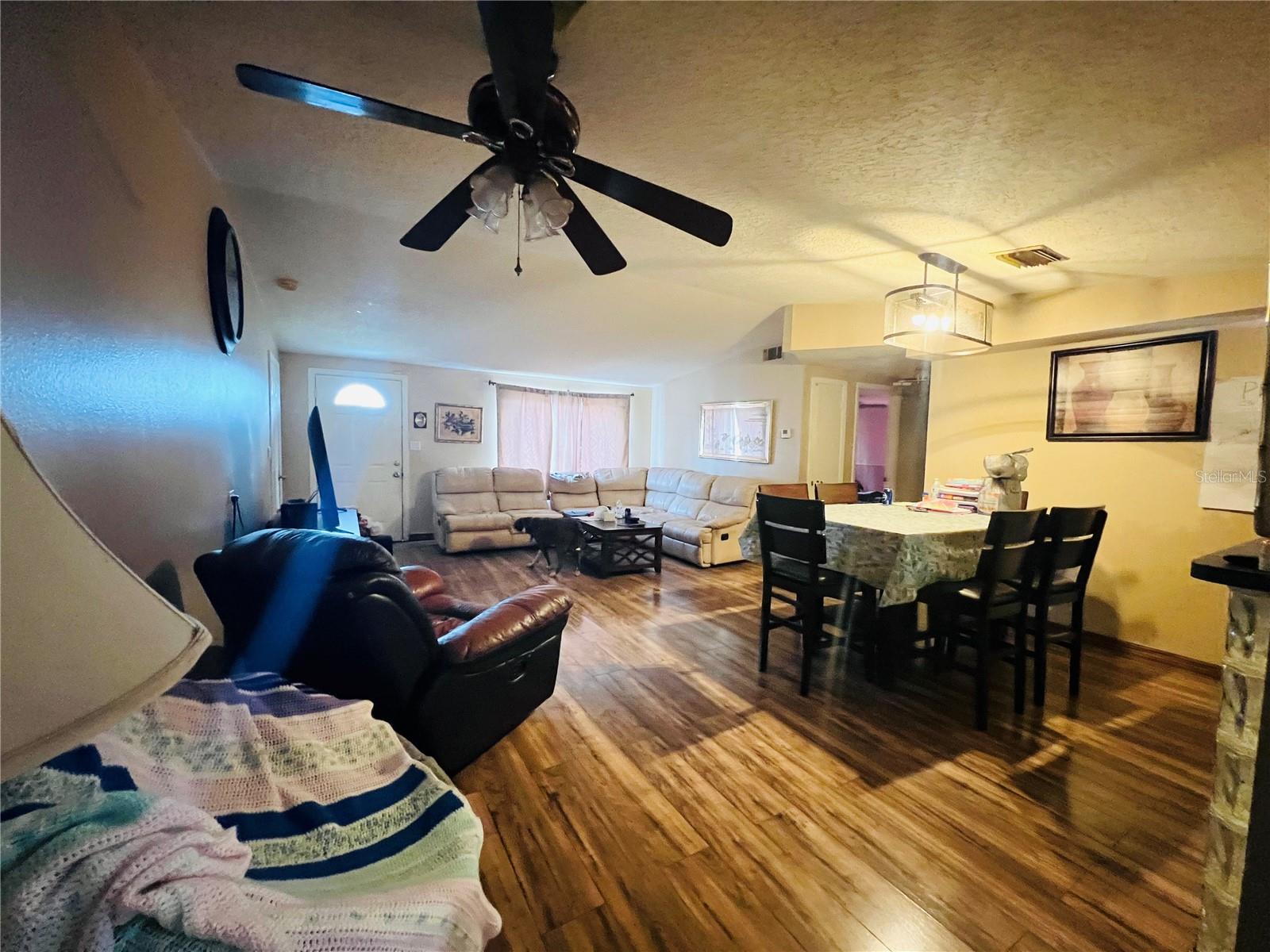 Image 6 of 25 For 5543 Moog Road