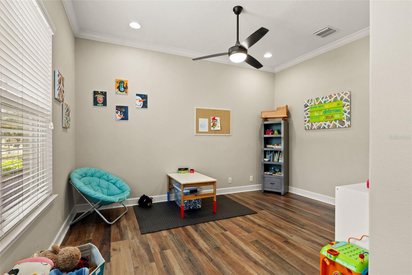 Listing photo id 21 for 8853 Bella Vita Circle