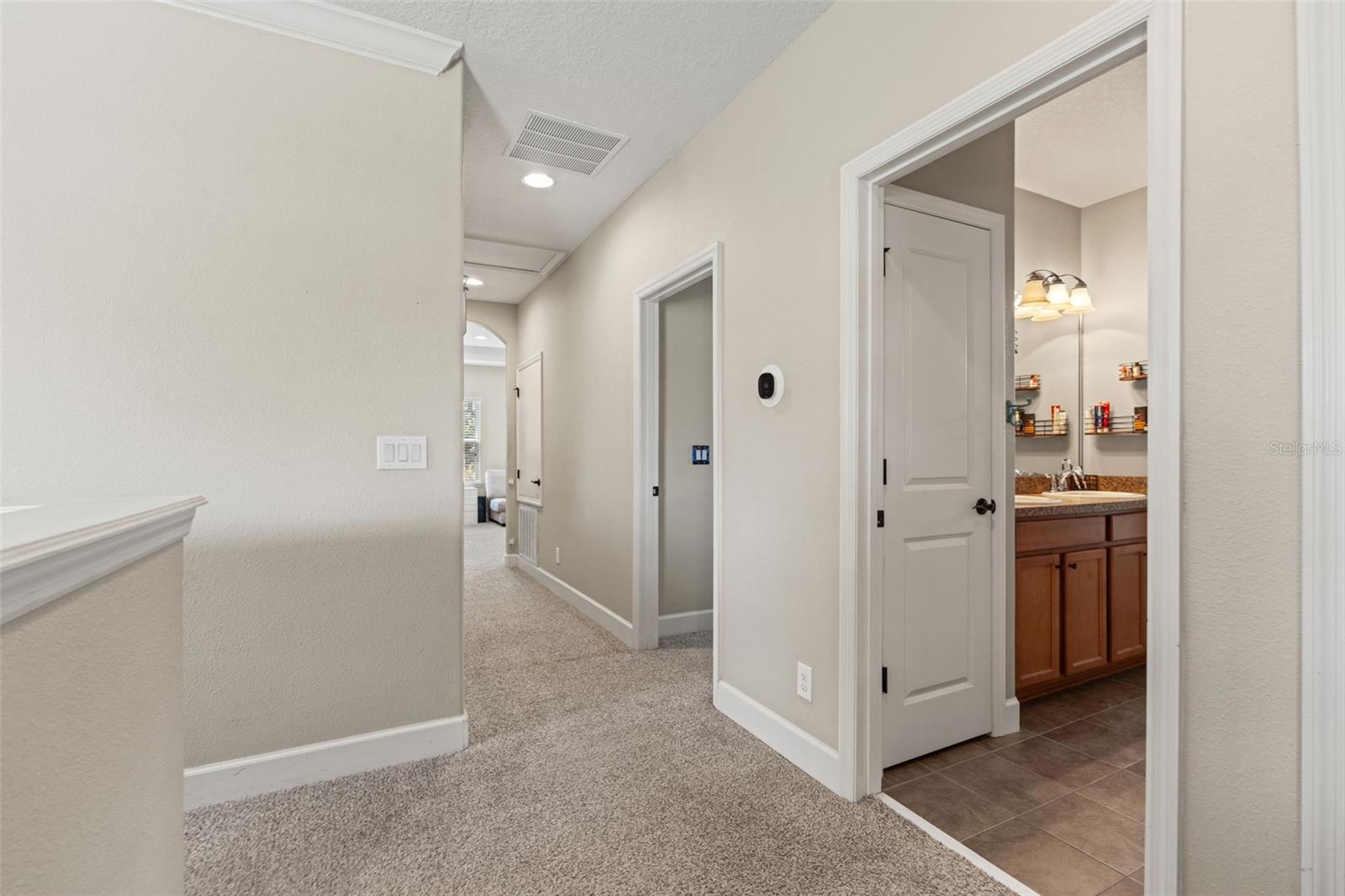 Listing photo id 29 for 8853 Bella Vita Circle