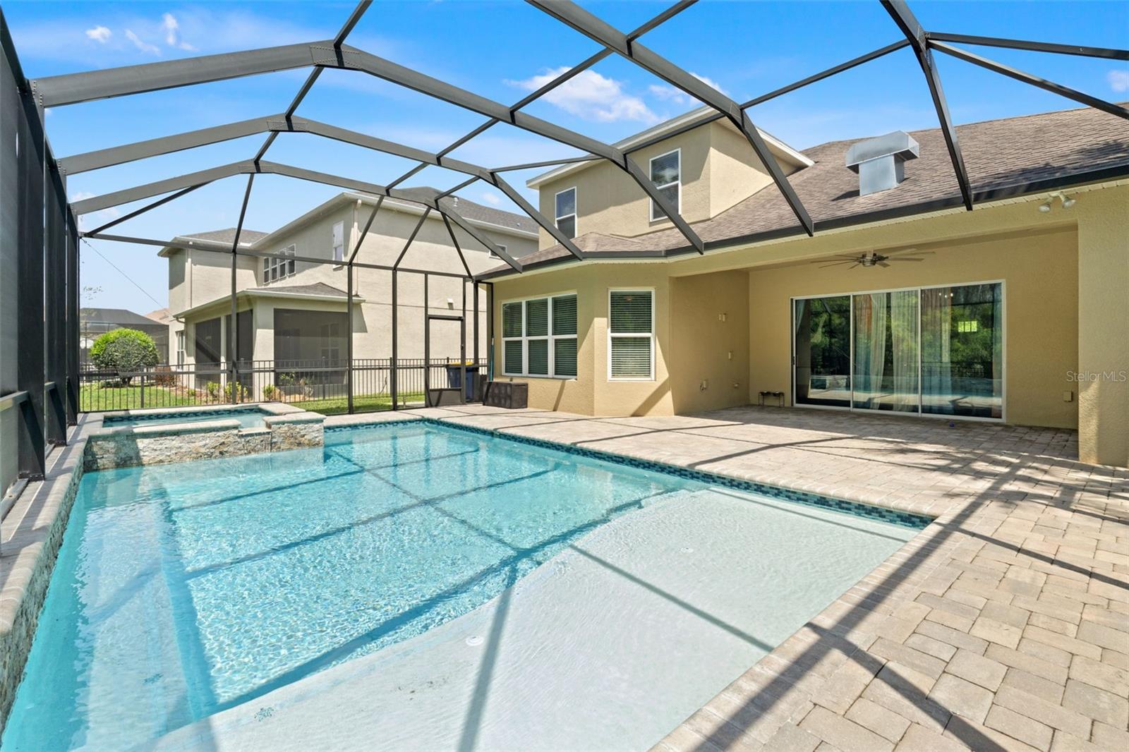 Listing photo id 38 for 8853 Bella Vita Circle