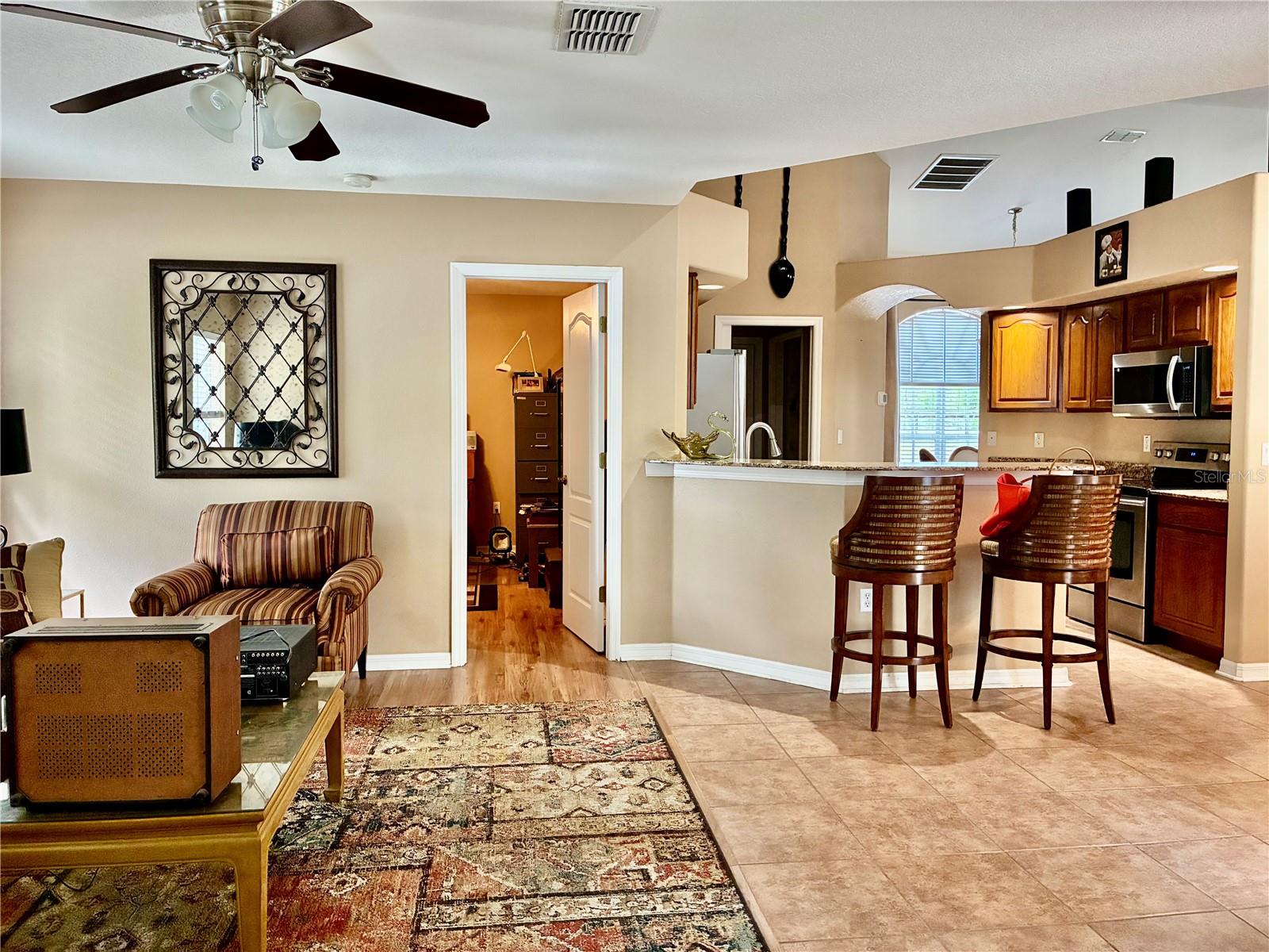 Image 26 of 58 For 8390 Langworthy Drive