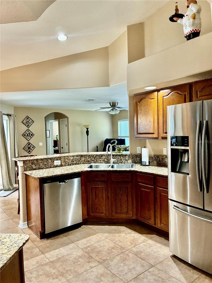 Image 29 of 58 For 8390 Langworthy Drive