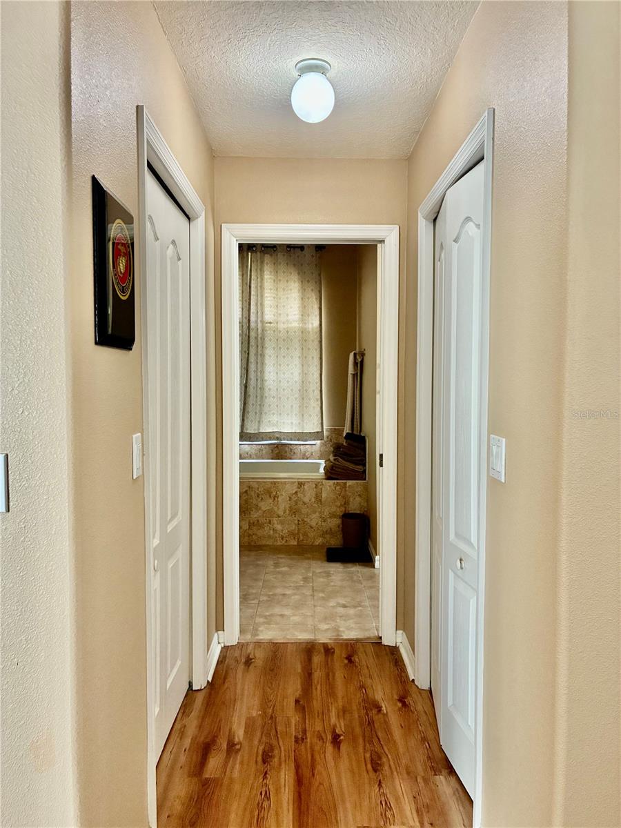 Image 36 of 58 For 8390 Langworthy Drive