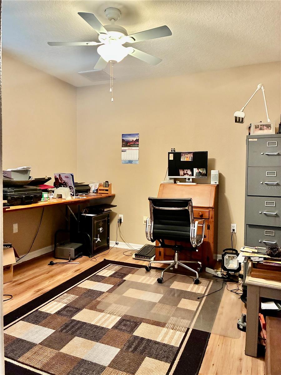 Image 46 of 58 For 8390 Langworthy Drive