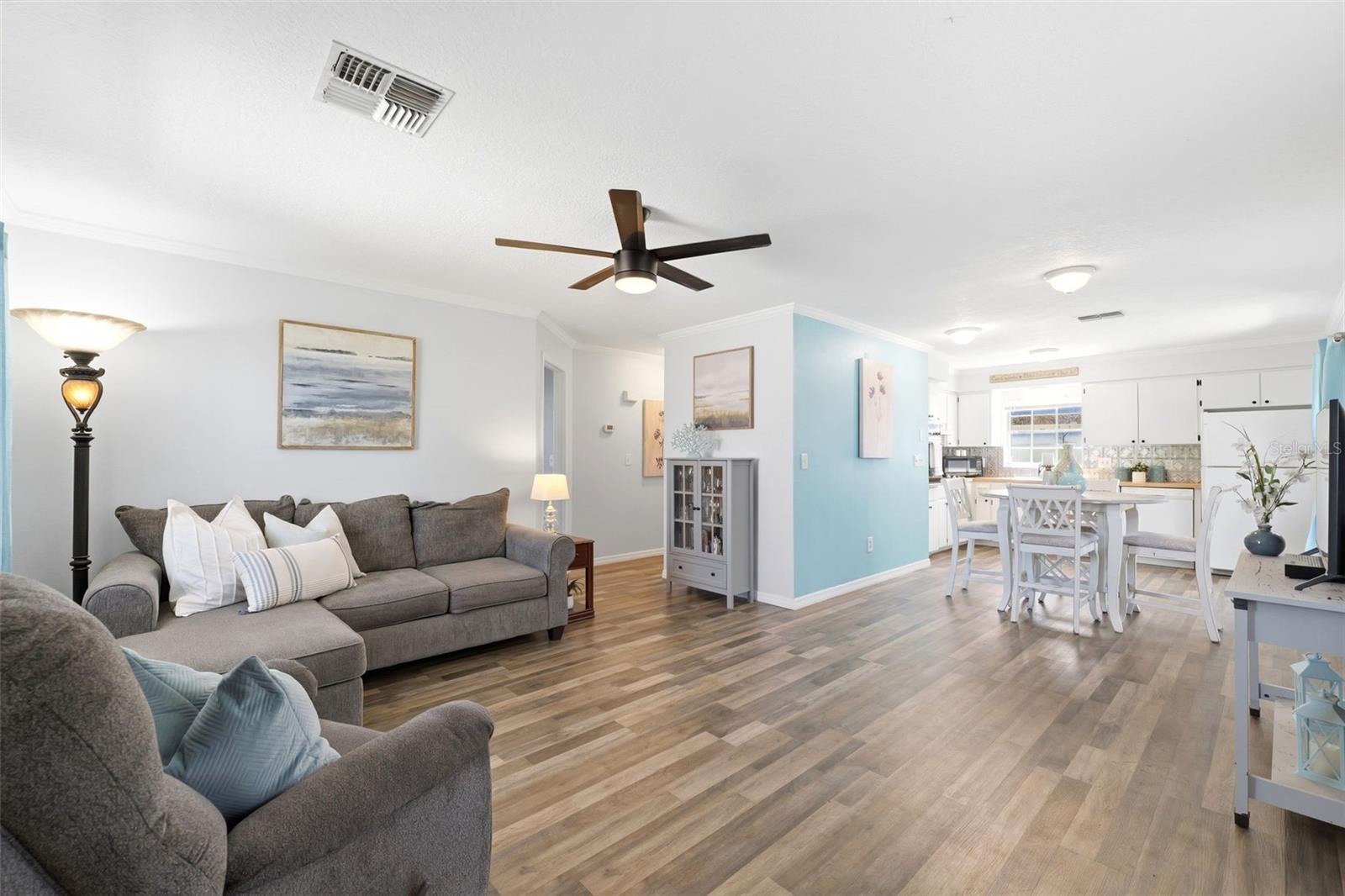 Image 2 of 34 For 6129 Elmhurst Drive